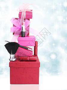 礼品盒和女化妆品图片
