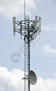 蜂窝塔和无线电天线图片