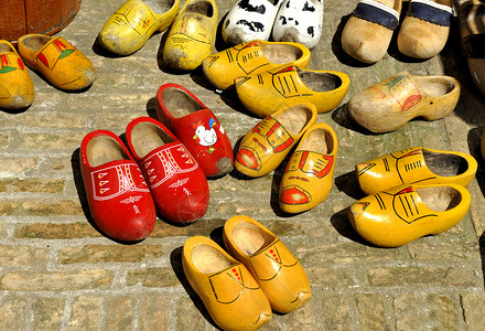 荷兰彩色木鞋跳图片
