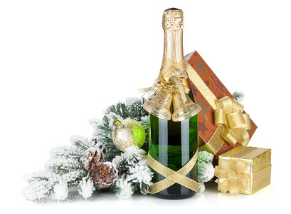 香槟酒瓶圣诞礼物盒装饰品和白色背图片
