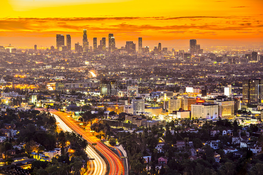 美国加利福尼亚州洛杉矶市中心天亮时图片