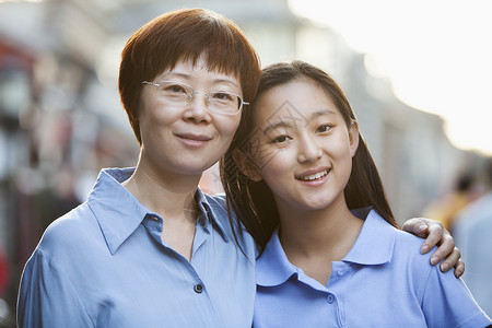 母亲与女儿在北京图片