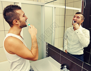 昏沉的男人刷牙和看着成功的商图片