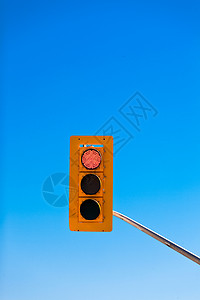 单一红色交通灯图片