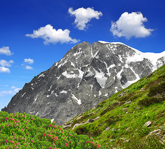 阿伦塔尔Riesenfernergrupppe山脉背景