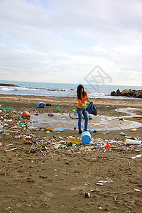 污染海洋悲伤世界图片