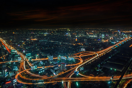 曼谷市夜间观光主要交通图片