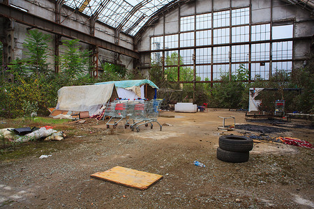 米兰废弃工业棚景观图片