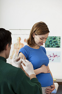 为孕妇接种疫苗图片