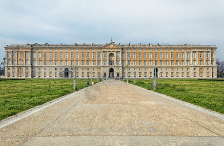 卡塞塔皇宫的正面图路易吉万维泰高清图片