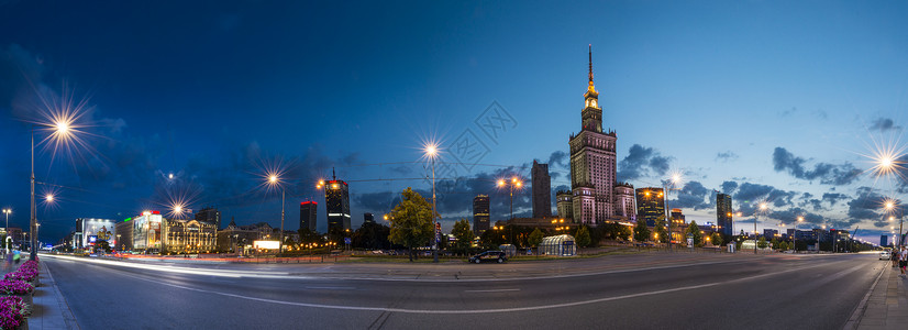 华沙市全景与文化宫建筑图片