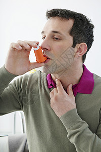 哮喘治疗男人图片