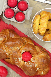 复活节甜面包配红图片