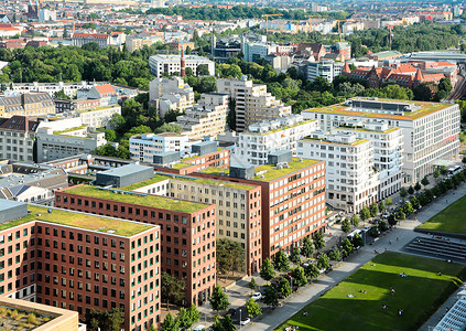 从空中俯瞰柏林的城市景观图片