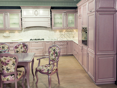 漂亮的定制厨房室内设计配图片