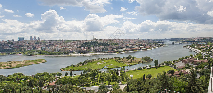 著名的皮埃尔洛蒂咖啡厅对Bosphorus河和伊斯坦布尔土耳图片