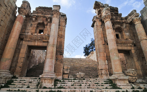 古代Jerash废墟罗马古城Gera图片