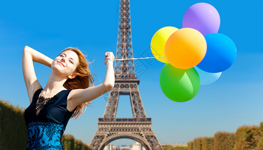艾弗尔铁塔红发女孩彩色气球在法国艾背景