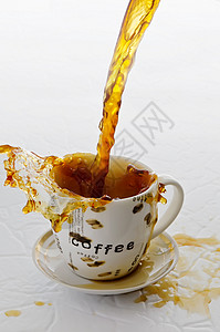 不小心洒了热咖啡饮料图片