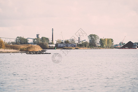 里加海港的货船码头和货船拉脱维亚复古图片