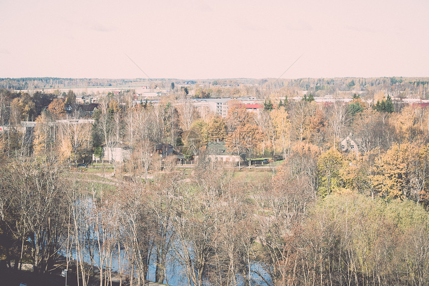 从上方的小城镇全景latviavalmierareform图片