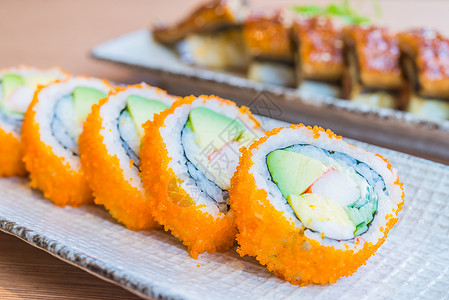 加利福尼亚州寿司滚动日本食品风格背景图片