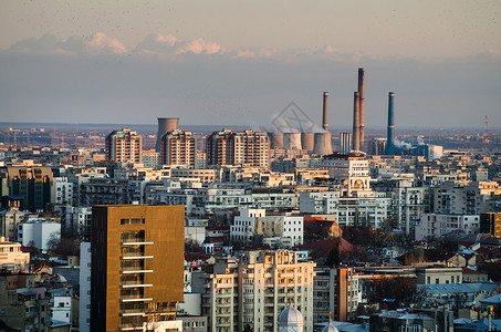 从上面看的城郊和工业区城市背景图片