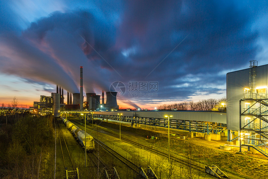 日落时在德国的工业电厂神经系统外加5图片