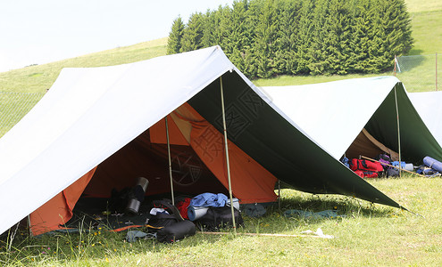 男童侦察营大帐篷背包背景图片