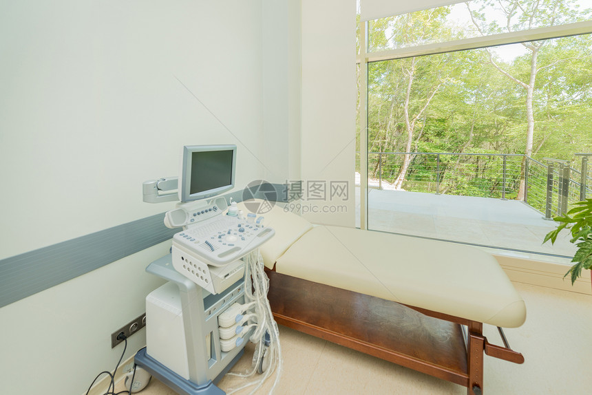 医院超声扫描设备图片