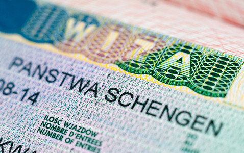 在护照的申根签证印章图片