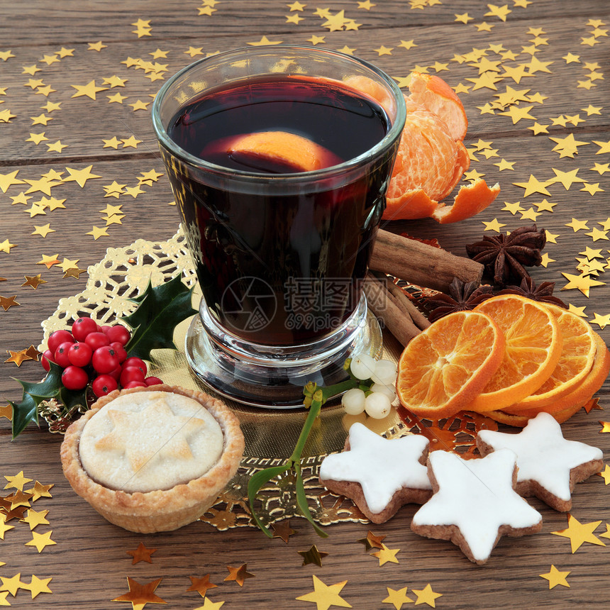 圣诞美酒加姜饼干薄饼香料水果荷莉和橡图片