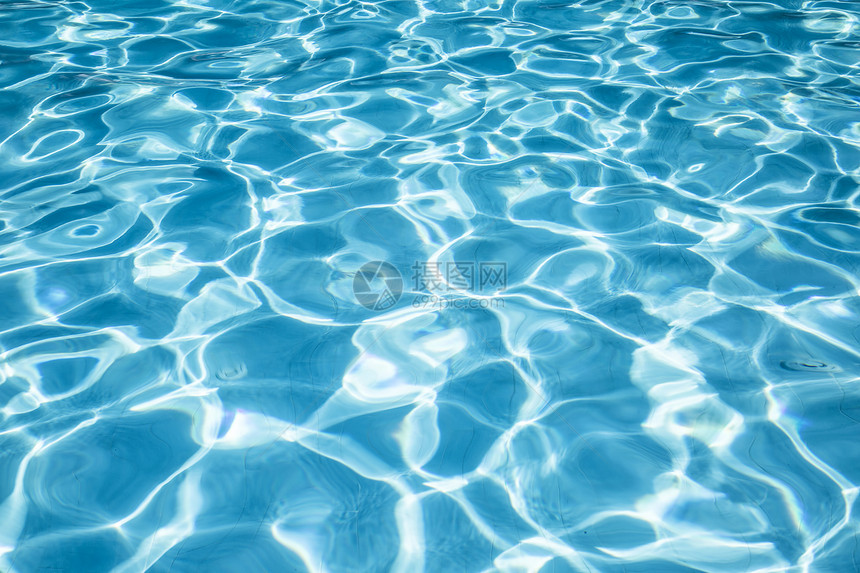 游泳池水面图片