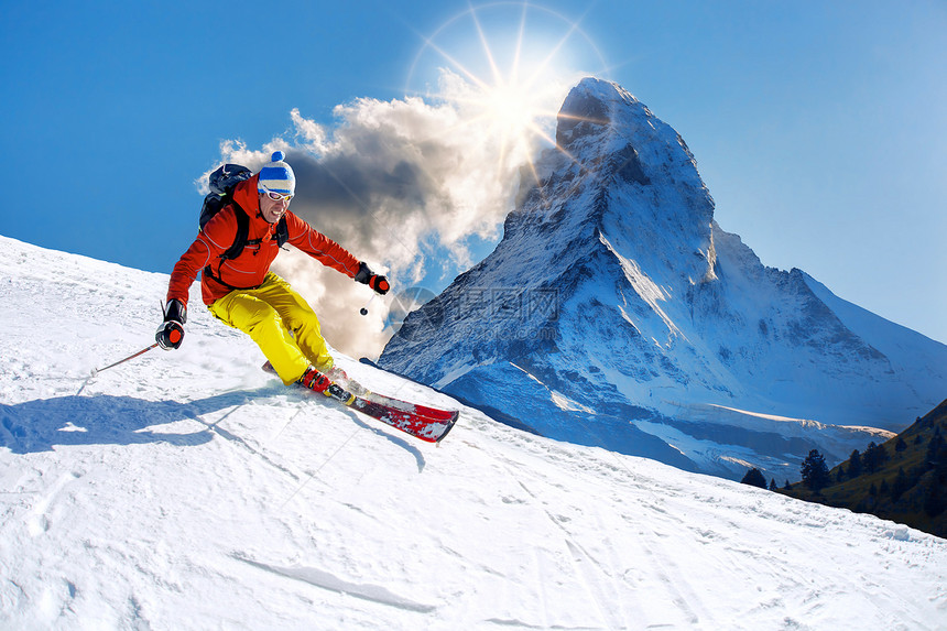 滑雪向下山滑雪对抗瑞士图片