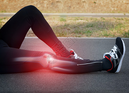 跑步者膝盖受伤和疼痛腿骨可见图片
