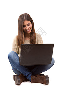 年轻学生用笔记本电脑工作因白图片