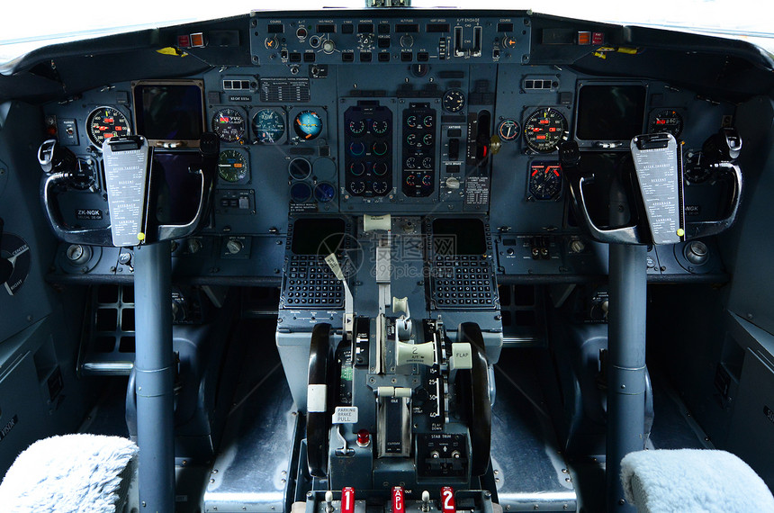 波音737驾驶舱它是最畅销的喷气式商用客机图片