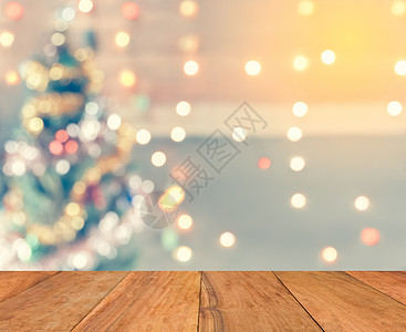 圣诞树的闪光散景背景图片