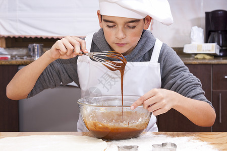 儿童衣服厨师做蛋糕图片