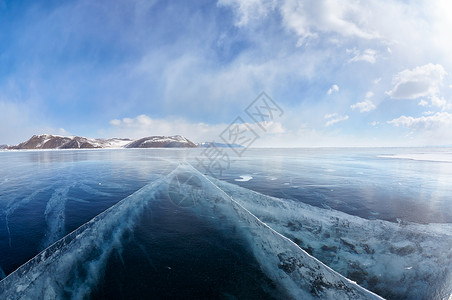 西伯利亚湖Baikal的冬季冰雪风景宽阔角度拍摄背景图片