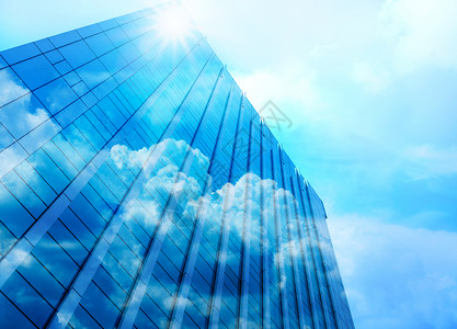 用云层建筑的商业概念来隔绝建筑物的摩图片