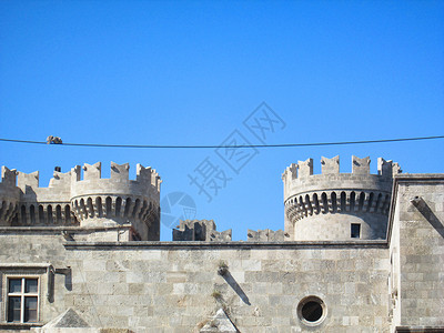 古老的堡垒两图片