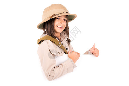 玩Safari运动的年轻女孩图片