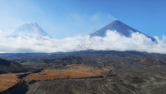 Klyuchevskaya山火是欧亚图片