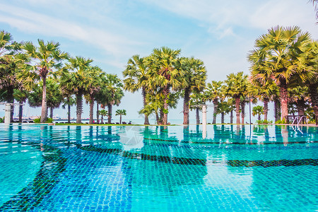 旅馆泳池度假胜地的美丽豪华游泳图片