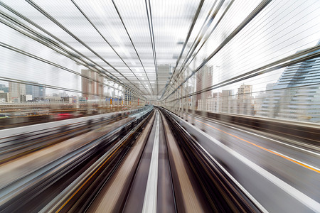 高速火车通过地铁图片