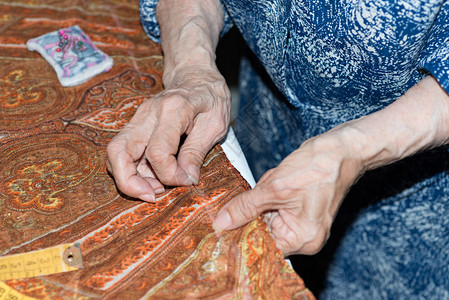裁缝编织垫子的细节图片