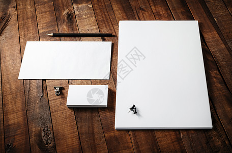 空白文具模板空白信头名片信封和铅笔设计图片