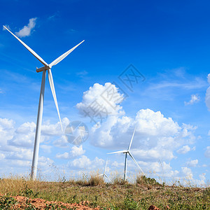 风力涡轮机农场在泰国发电图片