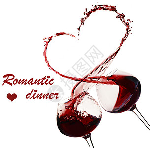 红葡萄酒喷发心脏形状高清图片